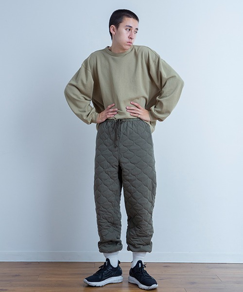 Universal Style Wear(ユニバーサルスタイルウェア)の「Universal Style Wear ヘビースムース サイドタック ロンT(Tシャツ/カットソー・メンズ・グレイッシュベージュ/ブラック/ホワイト/オリーブ・MEDIUM/LARGE/X-LARGE)」の16枚目の写真