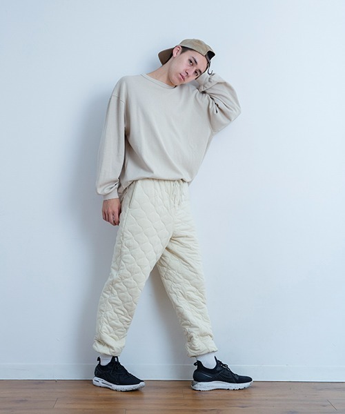 Universal Style Wear(ユニバーサルスタイルウェア)の「Universal Style Wear ヘビースムース サイドタック ロンT(Tシャツ/カットソー・メンズ・グレイッシュベージュ/ブラック/ホワイト/オリーブ・MEDIUM/LARGE/X-LARGE)」の14枚目の写真