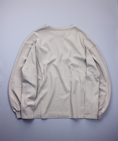 Universal Style Wear(ユニバーサルスタイルウェア)の「Universal Style Wear ヘビースムース サイドタック ロンT(Tシャツ/カットソー・メンズ・グレイッシュベージュ/ブラック/ホワイト/オリーブ・MEDIUM/LARGE/X-LARGE)」の19枚目の写真
