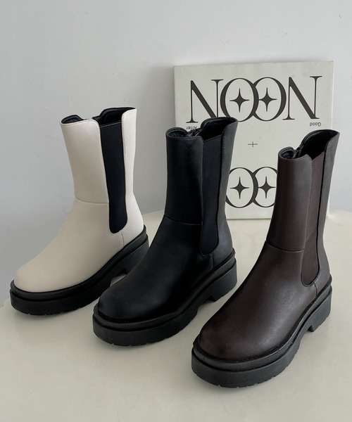 Shoes in Closet(シューズインクローゼット)の「軽量厚底 2段ソール サイドゴア ブーツ 2697(ブーツ・レディース・ブラック/ダークブラウン/アイボリー・LL/S/M/L/3L/XS)」の12枚目の写真