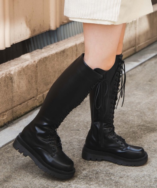 WEGO（ウィゴー）の「WEGO/レースアップロングブーツ（ブーツ・レディース・ブラック/ホワイト・MEDIUM/LARGE）」の20枚目の写真