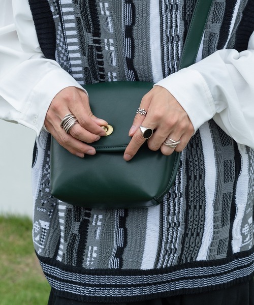 kutir（クティール）の「レトロショルダーバッグ（ショルダーバッグ・メンズ・ブラック/グリーン/ダークブラウン/イエロー・FREE）」の5枚目の写真