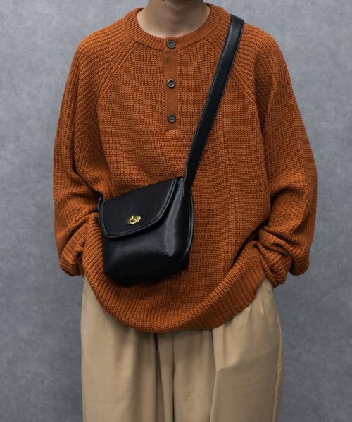 kutir（クティール）の「レトロショルダーバッグ（ショルダーバッグ・メンズ・ブラック/グリーン/ダークブラウン/イエロー・FREE）」の11枚目の写真