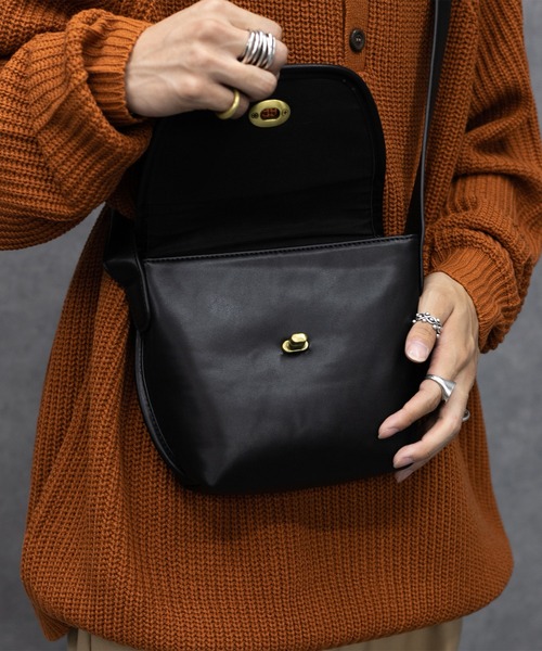 kutir（クティール）の「レトロショルダーバッグ（ショルダーバッグ・メンズ・ブラック/グリーン/ダークブラウン/イエロー・FREE）」の14枚目の写真