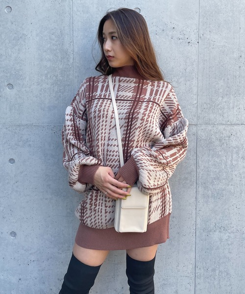 SPIRALGIRL（スパイラルガール）の「チェック柄ジャガードニットワンピース（ワンピース・レディース・ベージュ/ブルー/ブラック・FREE）」の6枚目の写真