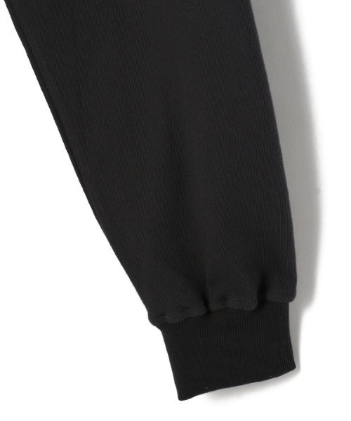 WHITELAND（ホワイトランド）の「WHITELAND/ホワイトランド/タグロングスリーブTシャツ/TAG LS/TEE（Tシャツ/カットソー・レディース・ベージュ/チャコール・FREE）」の7枚目の写真