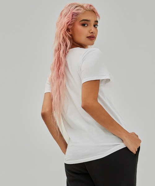 Guess（ゲス）の「GUESS Originals Bear Kaira Easy Tee（Tシャツ/カットソー・レディース・ホワイト/ブラック/ライトピンク・SMALL/MEDIUM/LARGE/X-SMALL）」の7枚目の写真