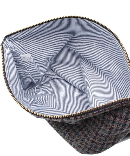 BEAUTY&YOUTH UNITED ARROWS（ビューティーアンドユースユナイテッドアローズ）の「BY ハリスツイード クラッチバッグ（クラッチバッグ・メンズ・ブラック/ネイビー・フリー）」の12枚目の写真