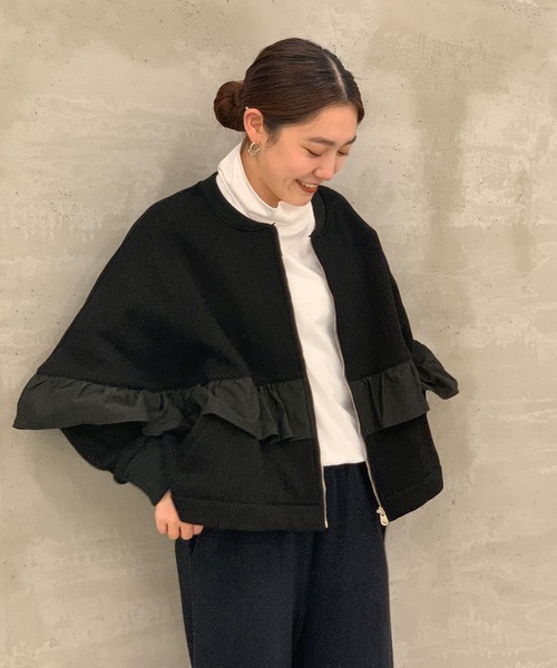 BEARDSLEY（ビアズリー）の「腕を動かすたびに変わるシルエット 中はもこもこ 裏毛フリルブルゾン（ブルゾン・レディース・ブラック・FREE）」の7枚目の写真