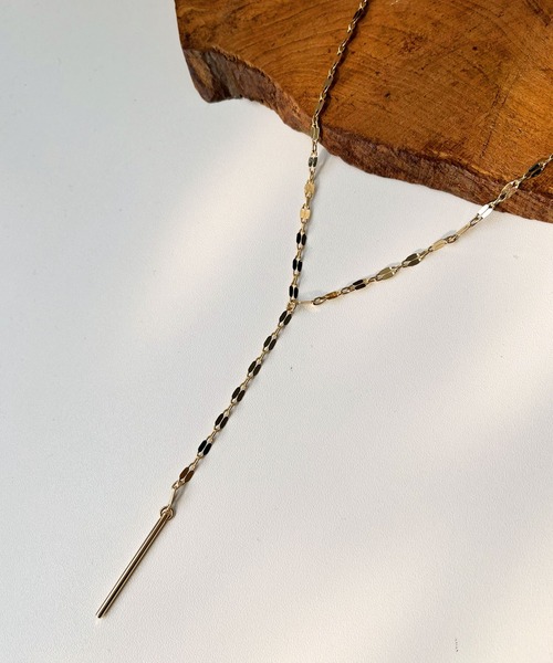 CEMONEMO（セモネモ）の「Yシェイプ ペタルチェーン ロングネックレス（ネックレス・レディース・ゴールド/シルバー・FREE）」の12枚目の写真