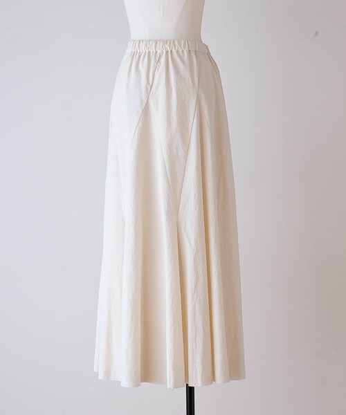BEARDSLEY(ビアズリー)の「歩いた時のフレア感が綺麗 コットンフレアスカート(スカート・レディース・アイボリー・FREE)」の10枚目の写真