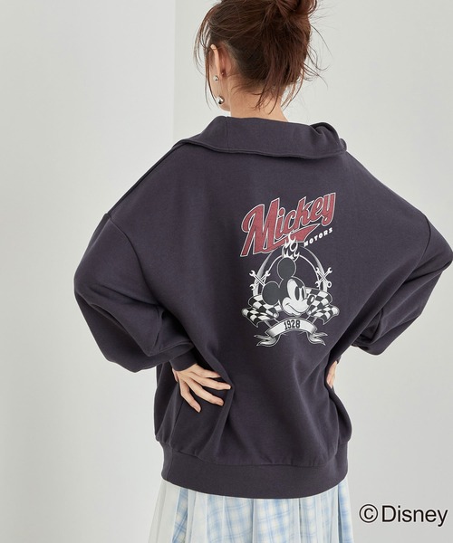 VIS（ビス）の「【ディズニー】ミッキー＆ミニー/裏毛ハーフジップセーラーカラープルオーバー【WEB限定】（スウェット・レディース・レッド/オフホワイト/ライトグリーン/スミクロ・FREE）」の2枚目の写真