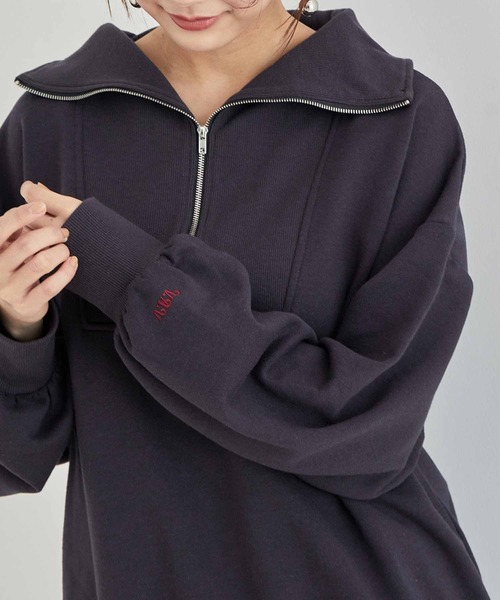 VIS（ビス）の「【ディズニー】ミッキー＆ミニー/裏毛ハーフジップセーラーカラープルオーバー【WEB限定】（スウェット・レディース・レッド/オフホワイト/ライトグリーン/スミクロ・FREE）」の12枚目の写真