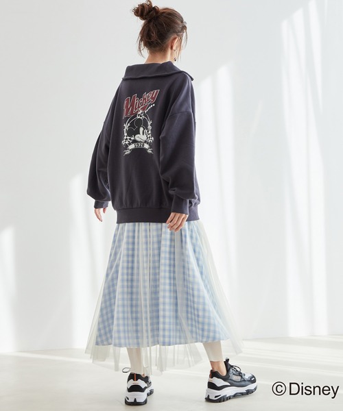 VIS（ビス）の「【ディズニー】ミッキー＆ミニー/裏毛ハーフジップセーラーカラープルオーバー【WEB限定】（スウェット・レディース・レッド/オフホワイト/ライトグリーン/スミクロ・FREE）」の17枚目の写真