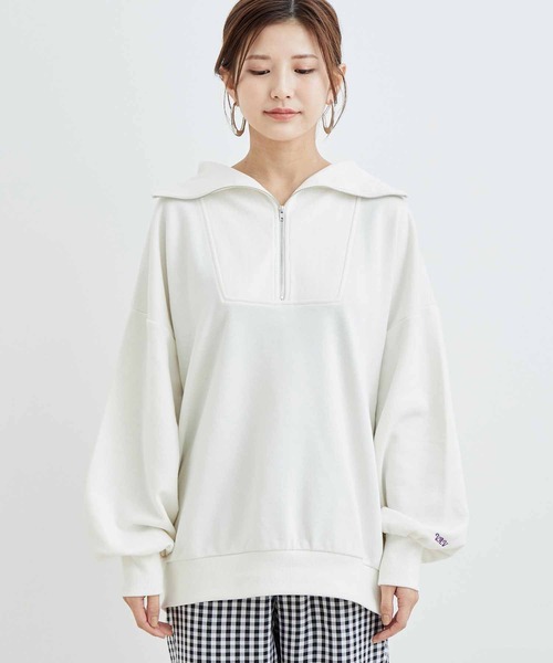 VIS（ビス）の「【ディズニー】ミッキー＆ミニー/裏毛ハーフジップセーラーカラープルオーバー【WEB限定】（スウェット・レディース・レッド/オフホワイト/ライトグリーン/スミクロ・FREE）」の7枚目の写真