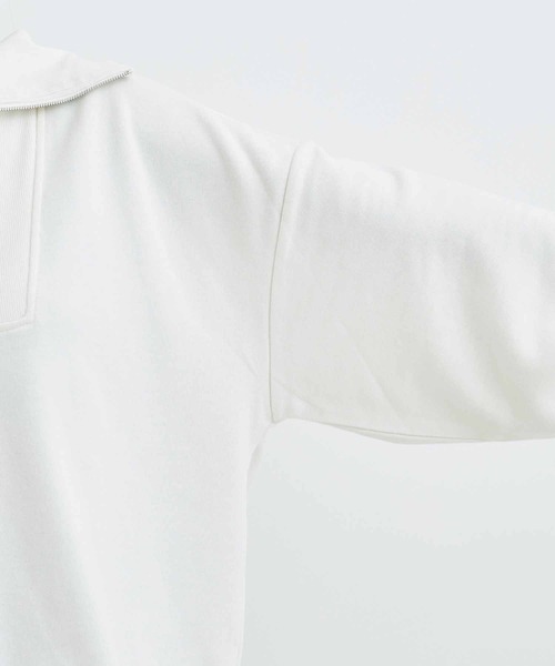 VIS（ビス）の「【ディズニー】ミッキー＆ミニー/裏毛ハーフジップセーラーカラープルオーバー【WEB限定】（スウェット・レディース・レッド/オフホワイト/ライトグリーン/スミクロ・FREE）」の19枚目の写真