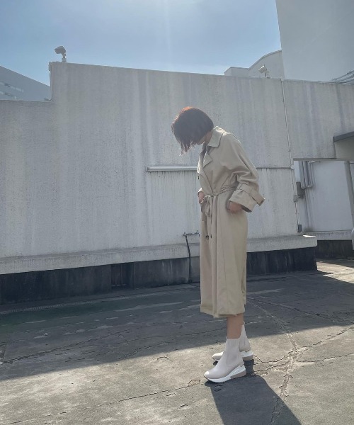 REZOY（リゾイ）の「【22SS新作】【REZOY】かかとスタッズスニーカーソールショートブーツ（ブーツ・レディース・アイボリー/ブラック・S/M/L/LL）」の10枚目の写真