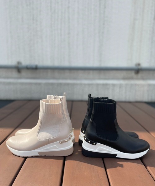 REZOY（リゾイ）の「【22SS新作】【REZOY】かかとスタッズスニーカーソールショートブーツ（ブーツ・レディース・アイボリー/ブラック・S/M/L/LL）」の12枚目の写真