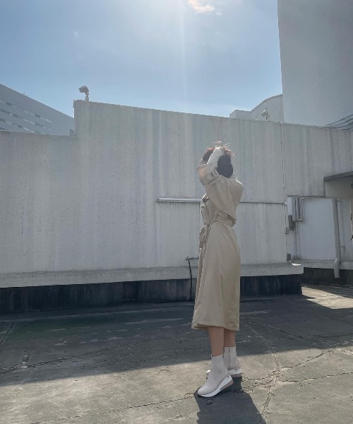 REZOY（リゾイ）の「【22SS新作】【REZOY】かかとスタッズスニーカーソールショートブーツ（ブーツ・レディース・アイボリー/ブラック・S/M/L/LL）」の13枚目の写真