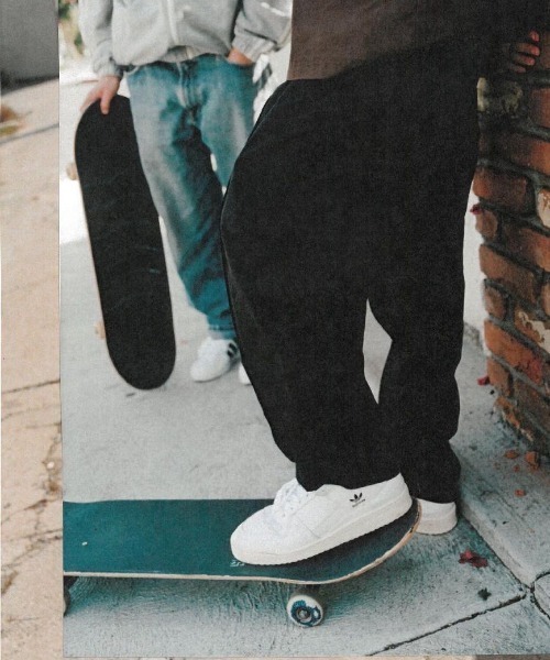 Adidas アディダス Forum 84 Low Adv フォーラム Forum 84 Gw3180 ロー Gw3180 スポーツスニーカー スポーツスニーカー スケシュ スケボーシューズ Adidas アディダス のファッション スニーカー Adv