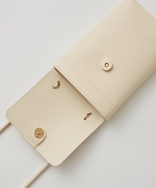 Libra Cue（リブラ キュー）の「モバイルウォレットミニショルダーバッグ（ショルダーバッグ・レディース・ブラック/アイボリー・FREE）」の9枚目の写真