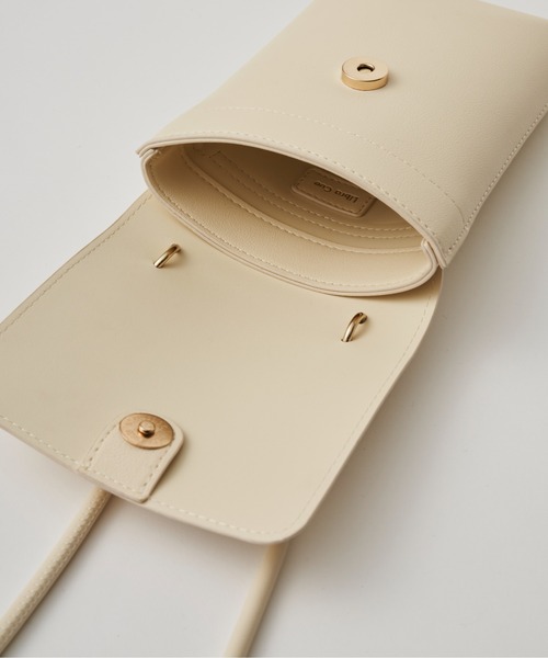 Libra Cue（リブラ キュー）の「モバイルウォレットミニショルダーバッグ（ショルダーバッグ・レディース・ブラック/アイボリー・FREE）」の11枚目の写真