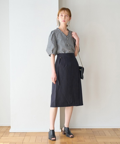 ROPE' PICNIC（ロペピクニック）の「【着丈が選べる/着丈短め】リネンライクラップスカート（スカート・レディース・ベージュ/ネイビー/サックスブルー/ラベンダー・40/38/36）」の10枚目の写真