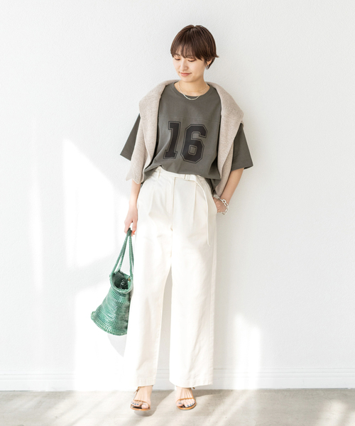 IENA（イエナ）の「LIEN Numberling 16 Tシャツ（Tシャツ/カットソー・レディース・ホワイト/グレー/グリーン系その他・FREE）」の4枚目の写真