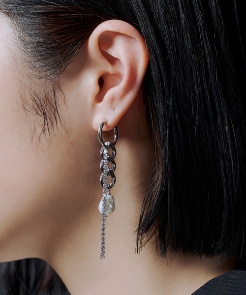 Ellno Loset(エルノロゼット)の「パールチェーンピアス(ピアス(片耳用)・メンズ・シルバー・FREE)」の3枚目の写真