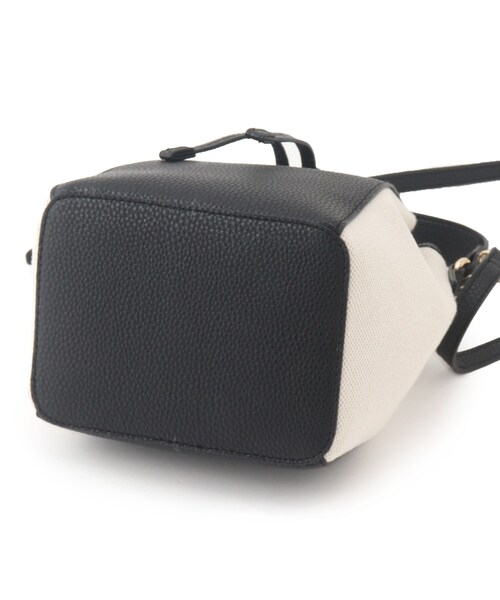 OPAQUE.CLIP(オペークドットクリップ)の「◆エルガリーコンビ巾着ミニショルダー(ショルダーバッグ・レディース・ブラック/ダークブラウン/オフホワイト・00)」の19枚目の写真