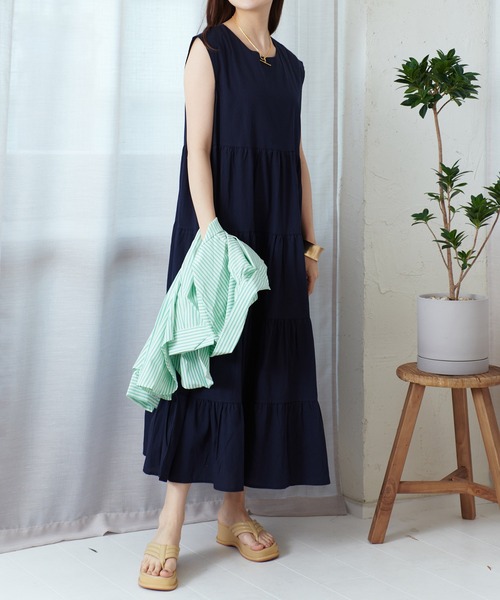 Lamoa（ラモア）の「Lamoa/ボリューム ティアード ロング ワンピース（ワンピース・レディース・ベージュ/ネイビー/グレー/ピンク・FREE）」の16枚目の写真