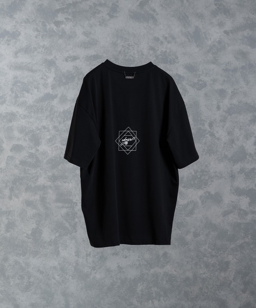 ADRER（アドラー）の「Heavy cotton flower big T-shiet/ヘビーコットンフラワーグラフィックTシャツ（Tシャツ/カットソー・メンズ・ホワイト/ブラック・SMALL/MEDIUM/LARGE/X-SMALL）」の15枚目の写真