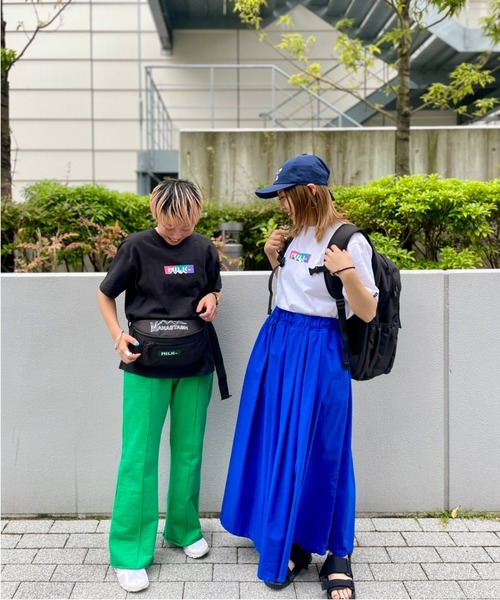 MILKFED.(ミルクフェド)の「MILKFED. × MANASTASH /ミルクフェド×マナスタッシュ MOUNTAIN COLOR LOGO T-SHIRT マウンテンカラーロゴTシャツ(Tシャツ/カットソー・レディース・ホワイト/ブラック・MEDIUM/X-LARGE/LARGE)」の5枚目の写真