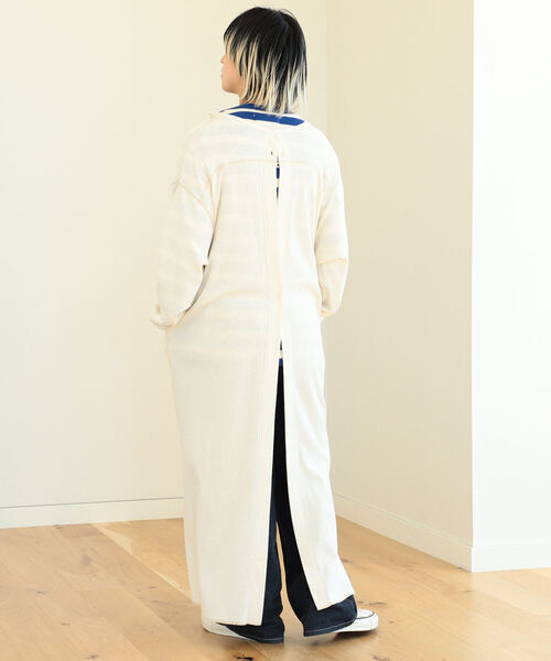 BEAMS BOY（ビームスボーイ）の「BEAMS BOY / リブ ユーロ ヴィンテージ ワンピース（ワンピース・レディース・ネイビー/ナチュラル・ONE SIZE）」の10枚目の写真