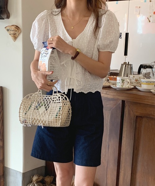 DAY CLOSET（デイ クローゼット）の「レディース リーフ風刺繍レースリボンスカラップブラウス（シャツ/ブラウス・レディース・ホワイト/ブラック・ONE SIZE）」の6枚目の写真
