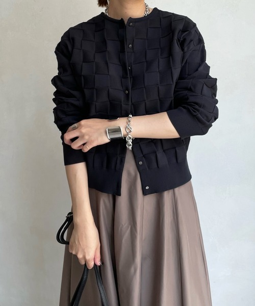 DouDou(ドゥドゥ)の「ブロックチェックカーディガン(カーディガン/ボレロ・レディース・ブラック/スカイブルー/パープル・FREE)」の2枚目の写真