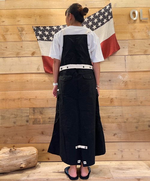 OLD BETTY'S(オールドベティーズ)の「【日本製】オールドベティーズ 【OLD BETTY’S】3Way Fishtail Cargo Skirt(スカート・レディース・ブラック/ベージュ・FREE)」の3枚目の写真