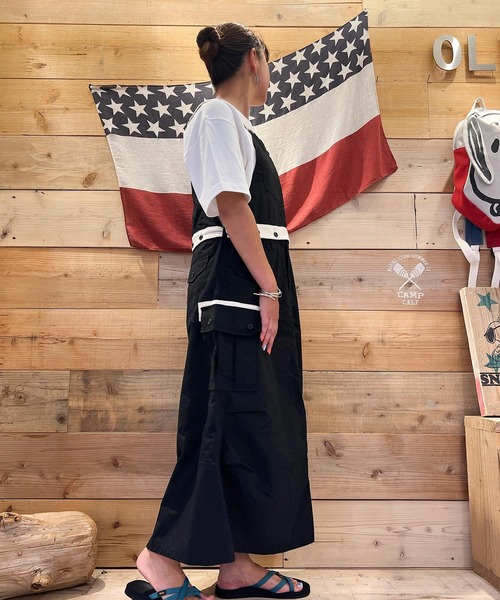 OLD BETTY'S(オールドベティーズ)の「【日本製】オールドベティーズ 【OLD BETTY’S】3Way Fishtail Cargo Skirt(スカート・レディース・ブラック/ベージュ・FREE)」の7枚目の写真