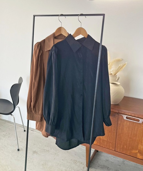 Jewelobe(ジュエローブ)の「チューブトップショートサロペ×ロングシャツセットアップ(セットアップ・レディース・ブラック/ブラウン・FREE)」の21枚目の写真