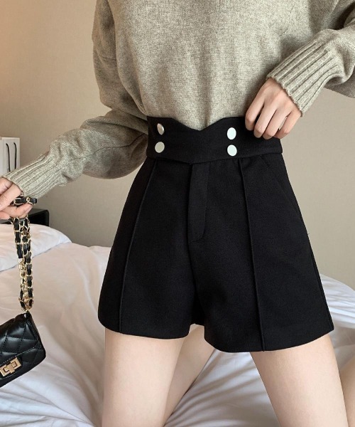 gossip!ロサンゼルス(ゴシップロサンゼルス)の「ハイウエストショートパンツ(その他パンツ・レディース・ブラック/ベージュ・FREE)」の9枚目の写真