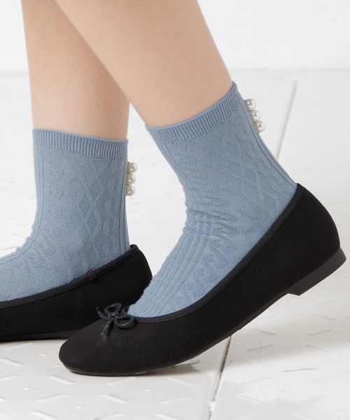 Honeys（ハニーズ）の「パール付ケーブルクルー丈（ソックス/靴下・レディース・ホワイト/ブラック/ピンク/ブルーグレー・FREE）」の3枚目の写真