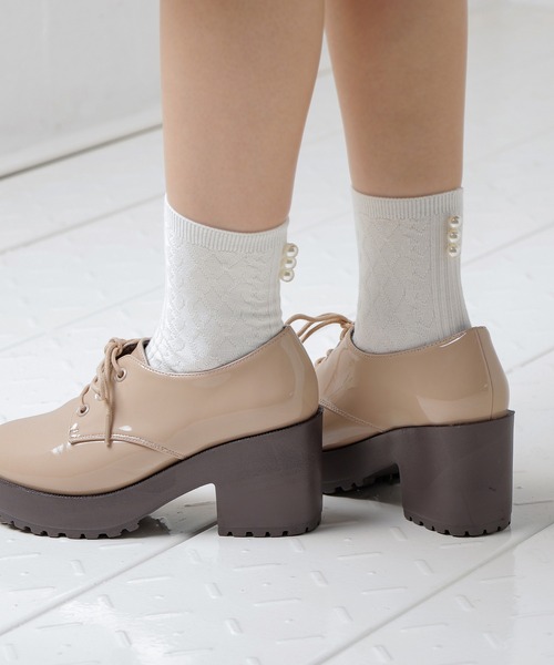 Honeys（ハニーズ）の「パール付ケーブルクルー丈（ソックス/靴下・レディース・ホワイト/ブラック/ピンク/ブルーグレー・FREE）」の6枚目の写真