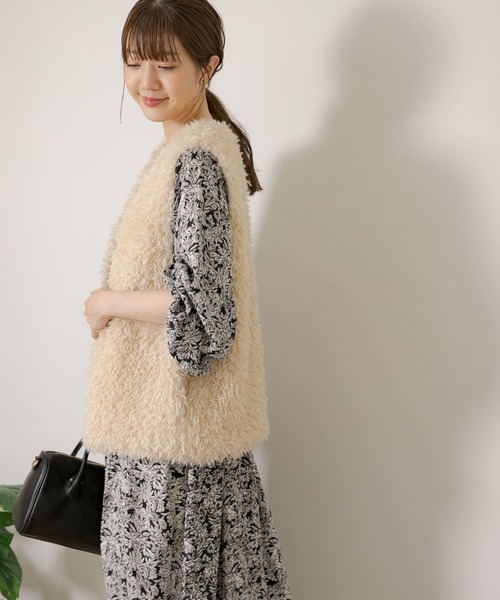 URBAN RESEARCH Sonny Label（アーバンリサーチサニーレーベル）の「フェイクファーベスト（ベスト・レディース・ブラウン/オフホワイト・FREE）」の5枚目の写真