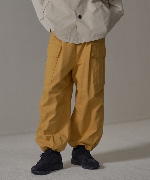 neez.（ニーズ）の「ワイドカーゴパンツ（カーゴパンツ・メンズ・マスタード/グリーン/ホワイト/カーキ/ブラック・SMALL/MEDIUM/LARGE）」の9枚目の写真