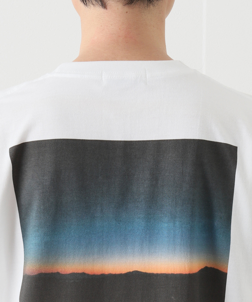 JOURNAL STANDARD（ジャーナルスタンダード）の「【THE DAY PHOTOGRAPHY×Yoo Hoo Store】NATURAL GRADATION（Tシャツ/カットソー・メンズ・ホワイト・MEDIUM/LARGE/X-LARGE）」の8枚目の写真