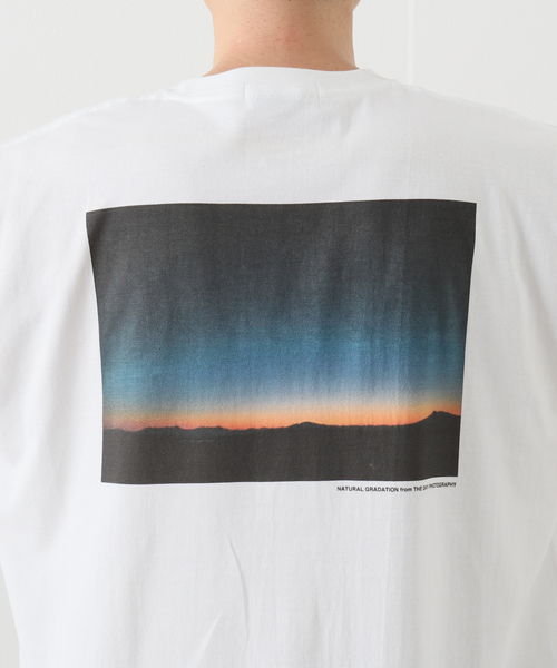 JOURNAL STANDARD（ジャーナルスタンダード）の「【THE DAY PHOTOGRAPHY×Yoo Hoo Store】NATURAL GRADATION（Tシャツ/カットソー・メンズ・ホワイト・MEDIUM/LARGE/X-LARGE）」の13枚目の写真