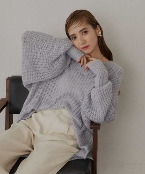 VIOLETTA(ヴィオレッタ)の「バルーンスリーブローゲージニットトップス(ニット/セーター・レディース・ホワイト/ブラック/ライトパープル・FREE)」の3枚目の写真