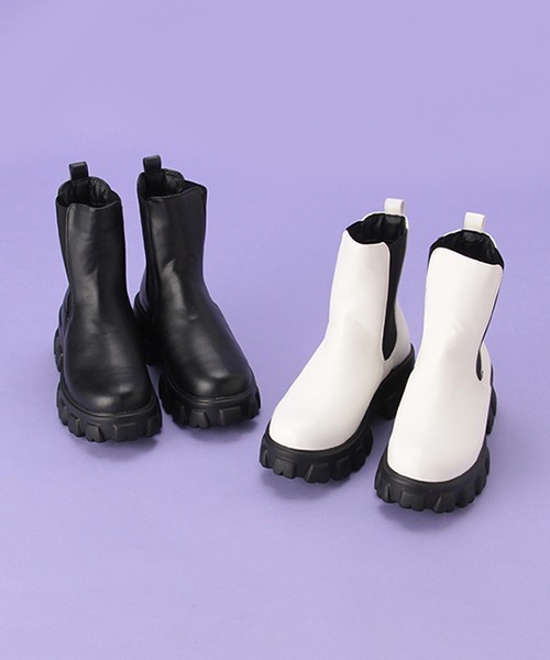 LOVETOXIC（ラブトキシック）の「厚底サイドゴアブーツ（ブーツ・キッズ・オフホワイト/ブラック・S/M/L）」の13枚目の写真