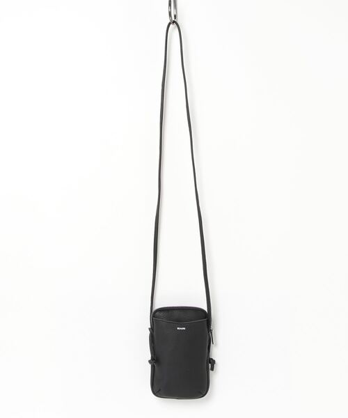 Beau're(ヴュレ)の「【BEAURE/ビュレ】牛革 レザー両面ポケット スマホショルダー ケース(ショルダーバッグ・レディース・ブラック/オリーブ/グレー/ベージュ/シルバー・FREE)」の6枚目の写真