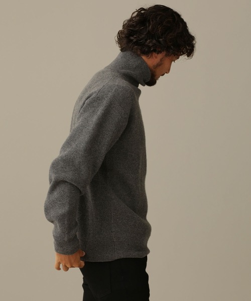 NANO universe(ナノユニバース)の「LB.03/カシミヤミックススムースタートルニット(ニット/セーター・メンズ・オフホワイト/ブラウン/レッド/チャコール・M/S/L)」の10枚目の写真